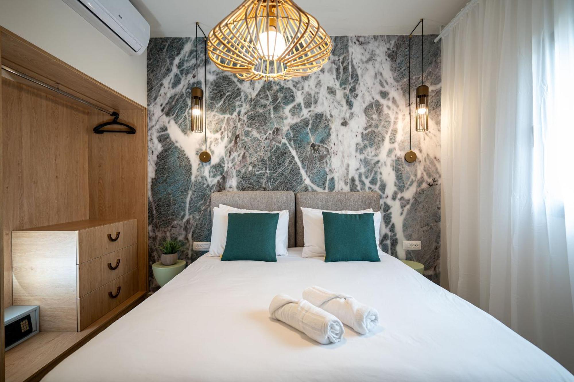Almogim Suites Eilat Hotel (Adults Only) Exteriör bild